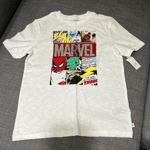 Boys *New* Marvel/Gap embellished t-shirt